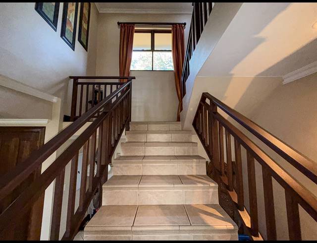 3 BEDROOM FREESTANDING FOR SALE IN ZIMBALI ESTATE